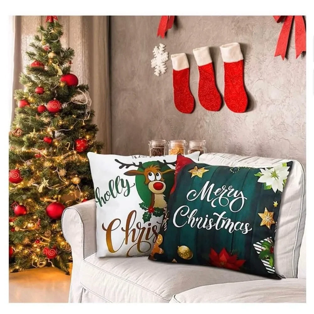 NEW (NIP) Christmas Decorative Pillow Covers Set, 4 piece Set